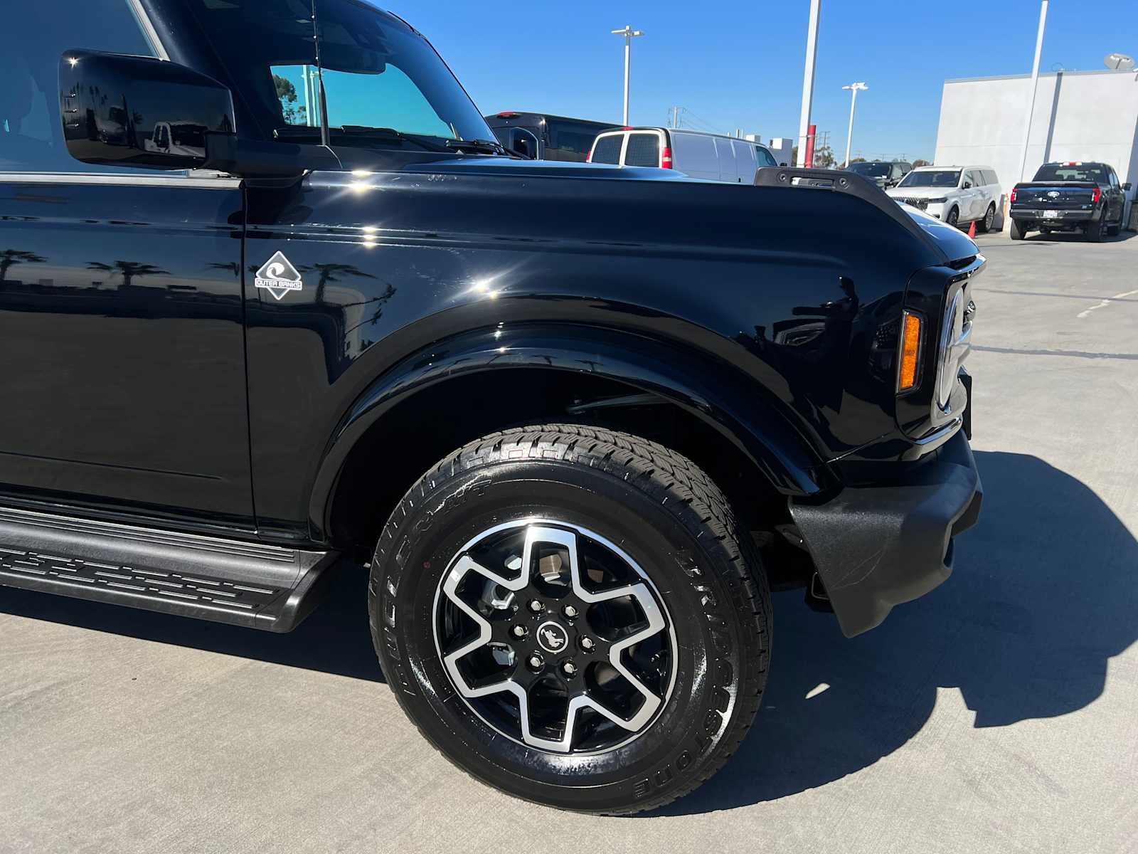 2025 Ford Bronco Outer Banks