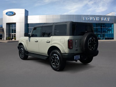 2025 Ford Bronco Outer Banks