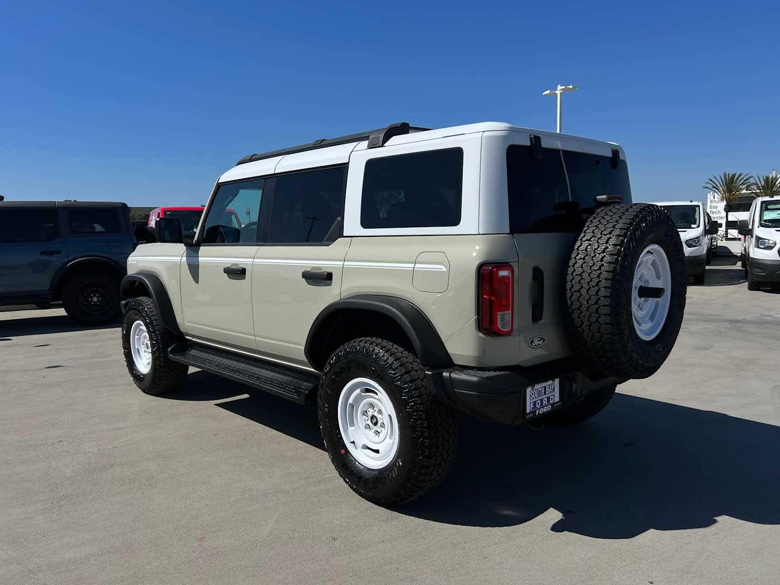 2026 Ford Bronco Heritage Edition