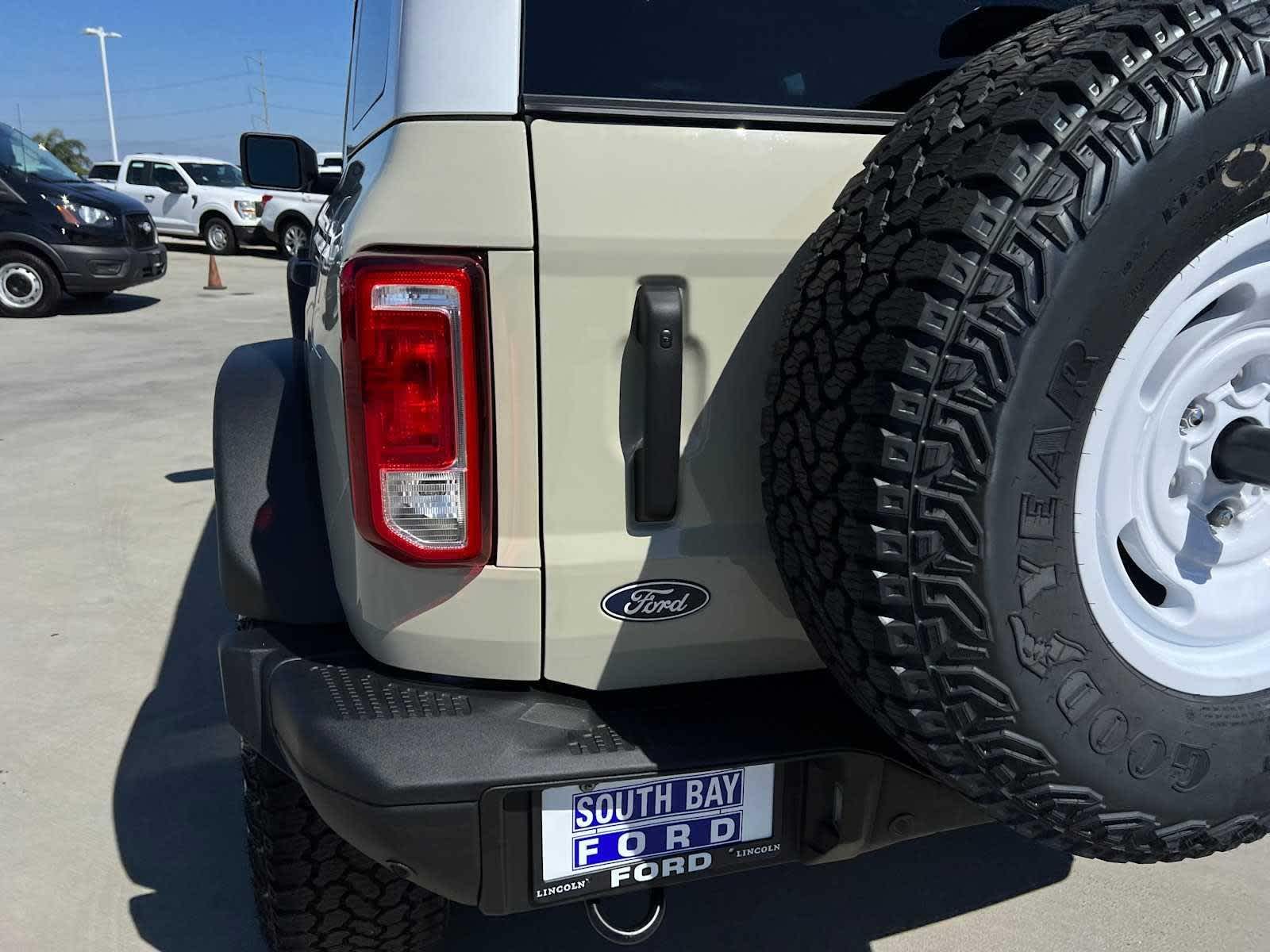 2026 Ford Bronco Heritage Edition