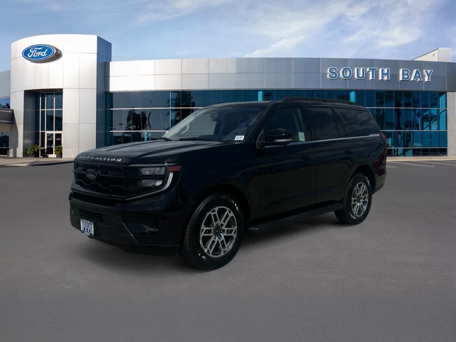 2025 Ford Expedition Active's photo