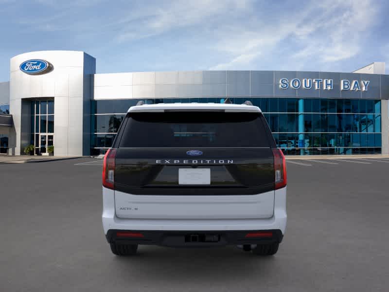 2026 Ford Expedition Active