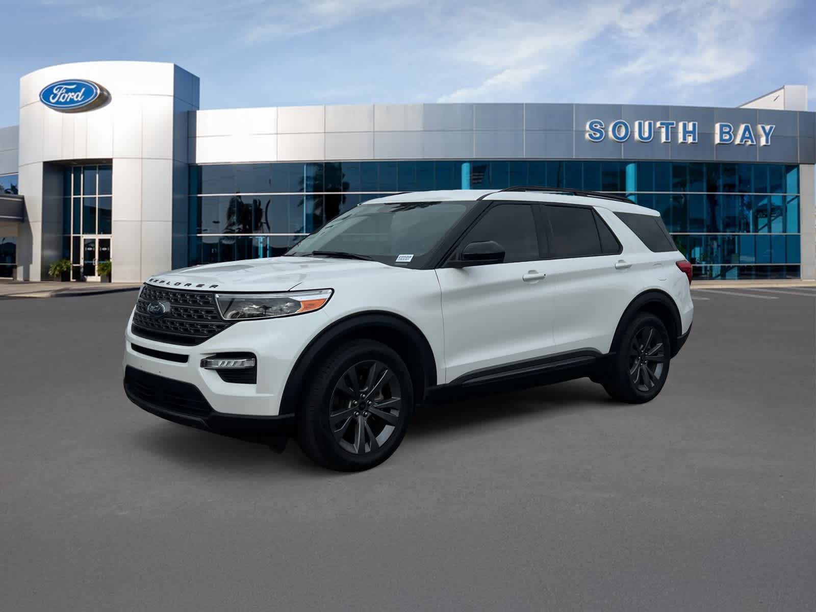 2023 Ford Explorer XLT RWD's photo