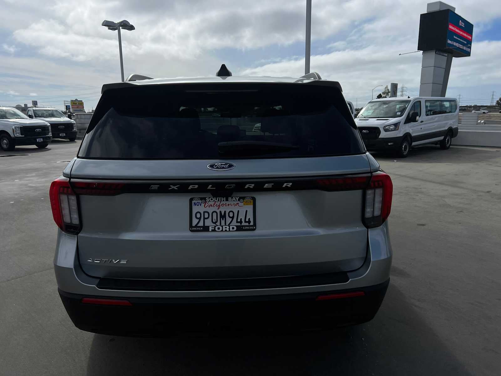 2025 Ford Explorer Active