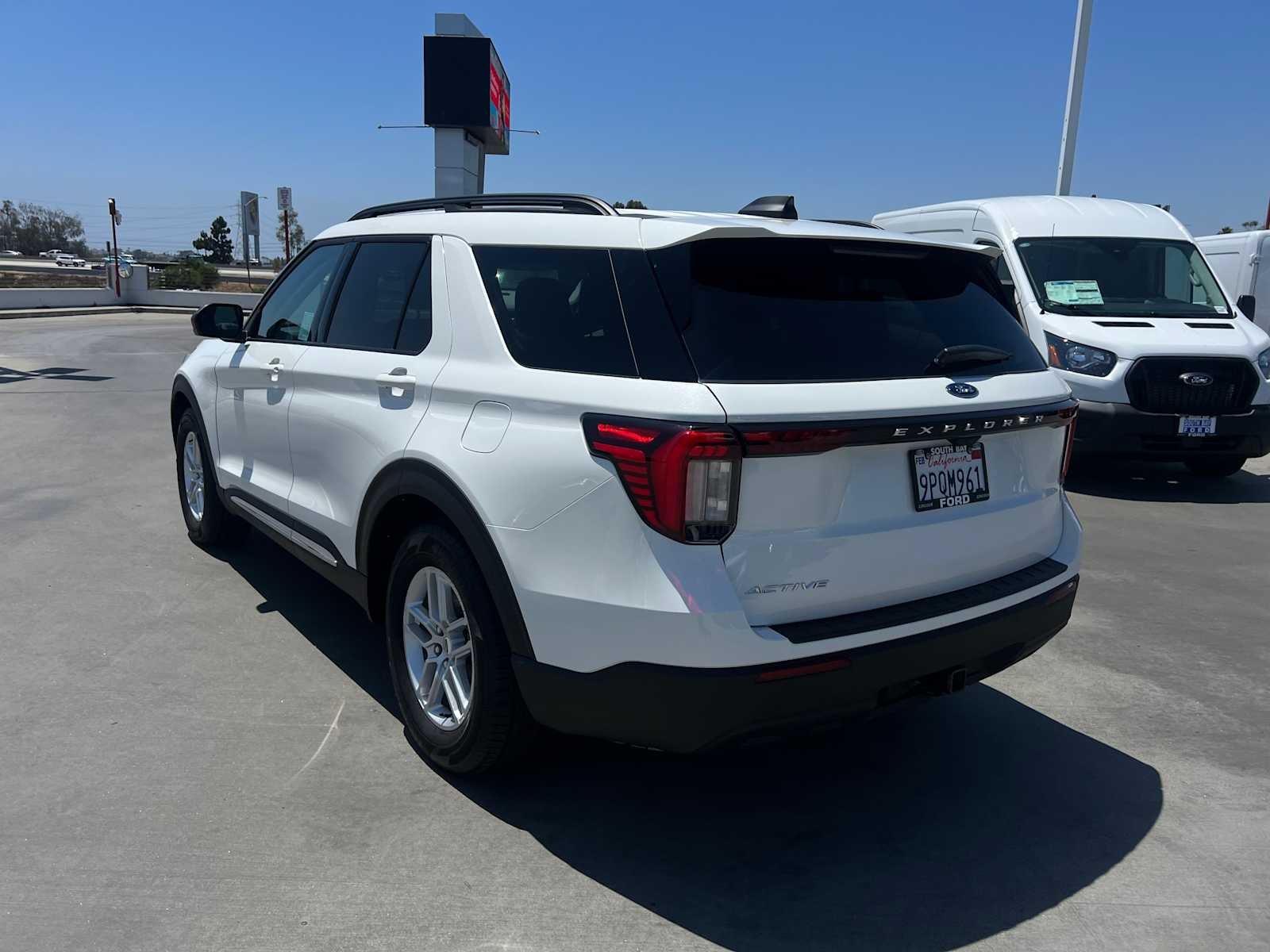 2025 Ford Explorer Active