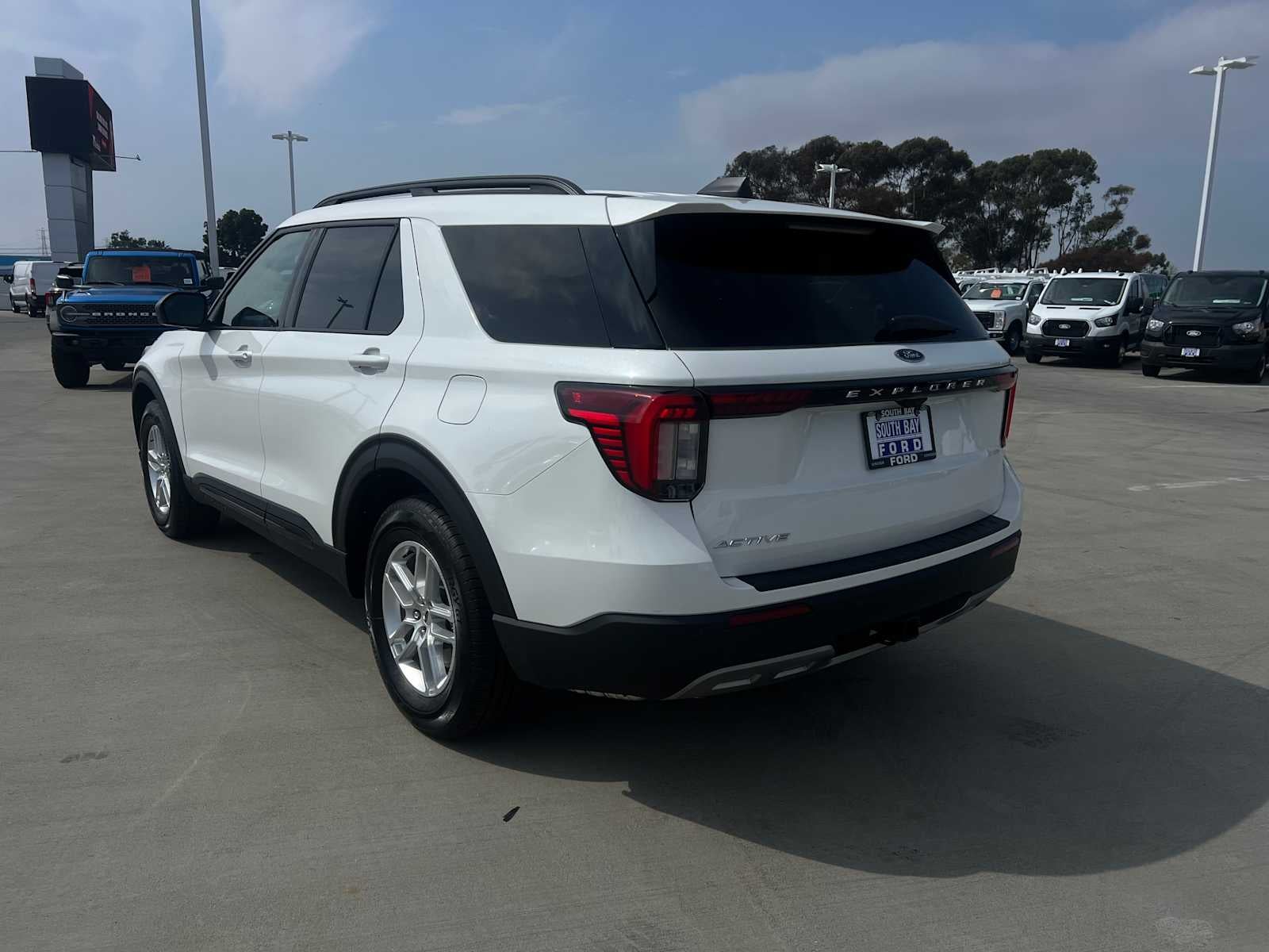 2026 Ford Explorer Active