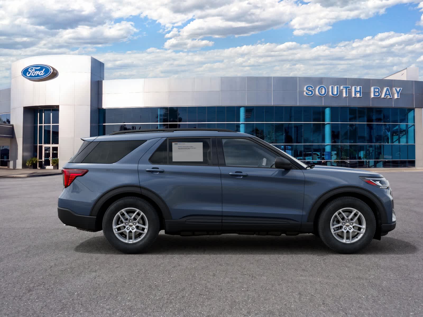2027 Ford Explorer Active w/200A Pkg