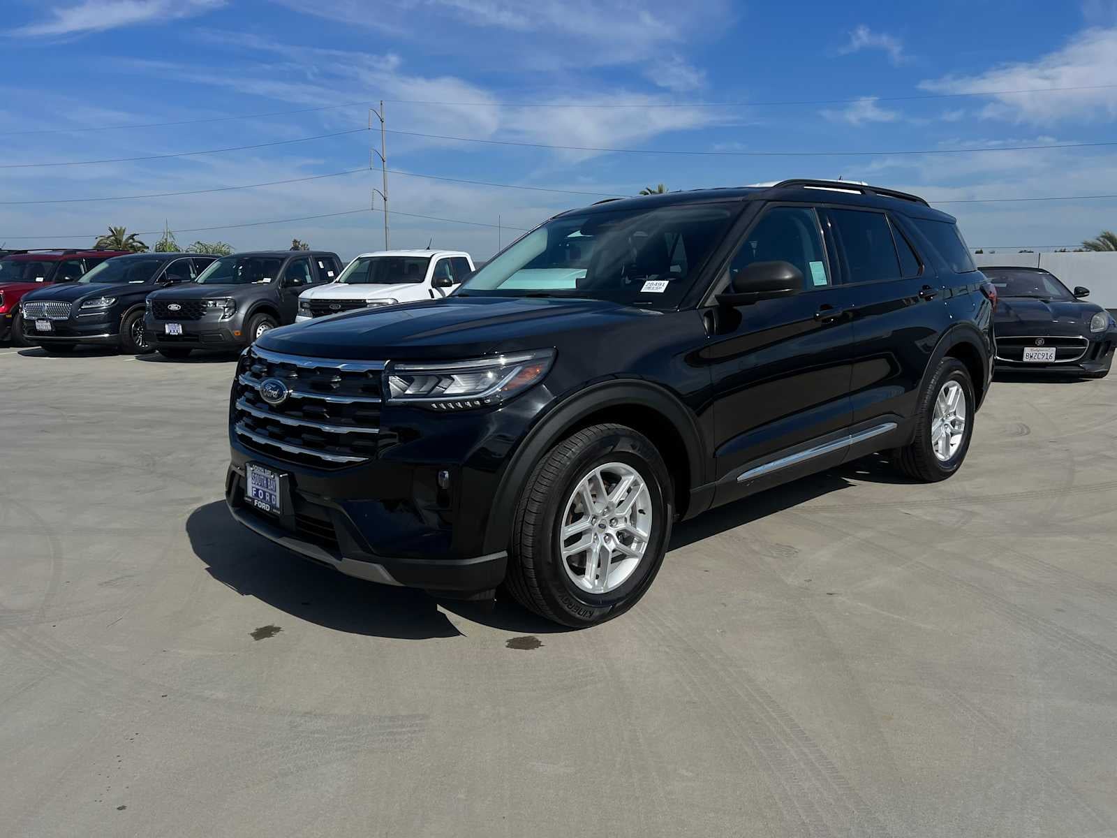 2025 Ford Explorer Active