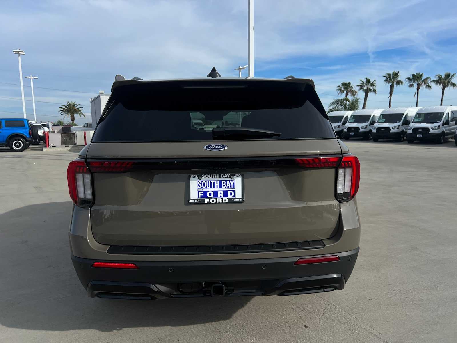 2026 Ford Explorer ST-Line