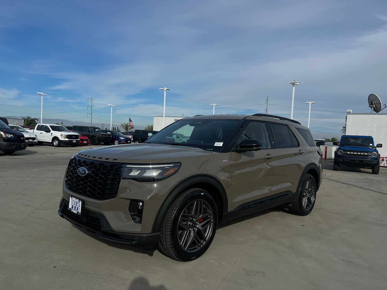 2026 Ford Explorer ST-Line