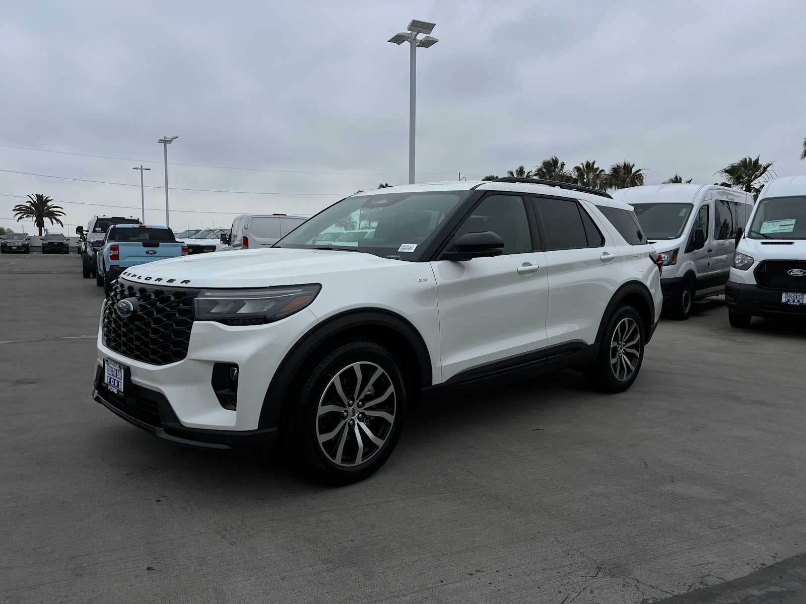 2026 Ford Explorer ST-Line