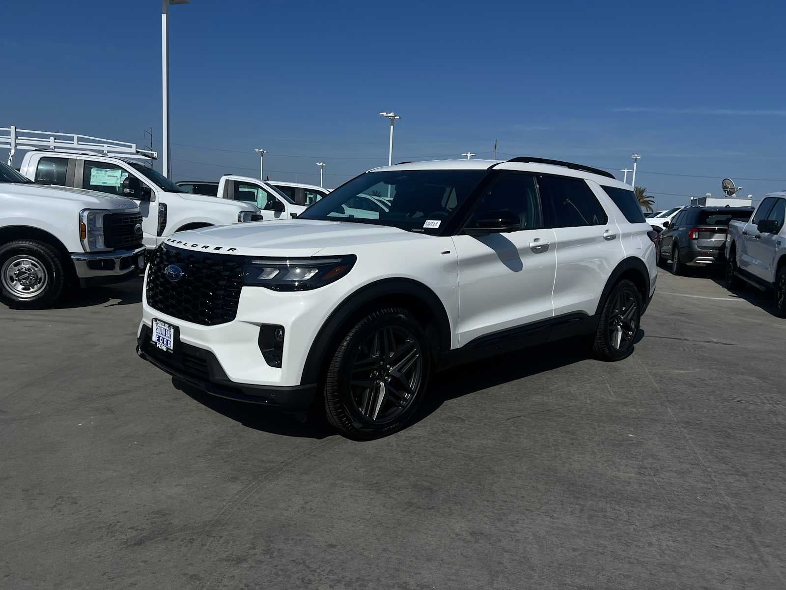 2026 Ford Explorer ST-Line