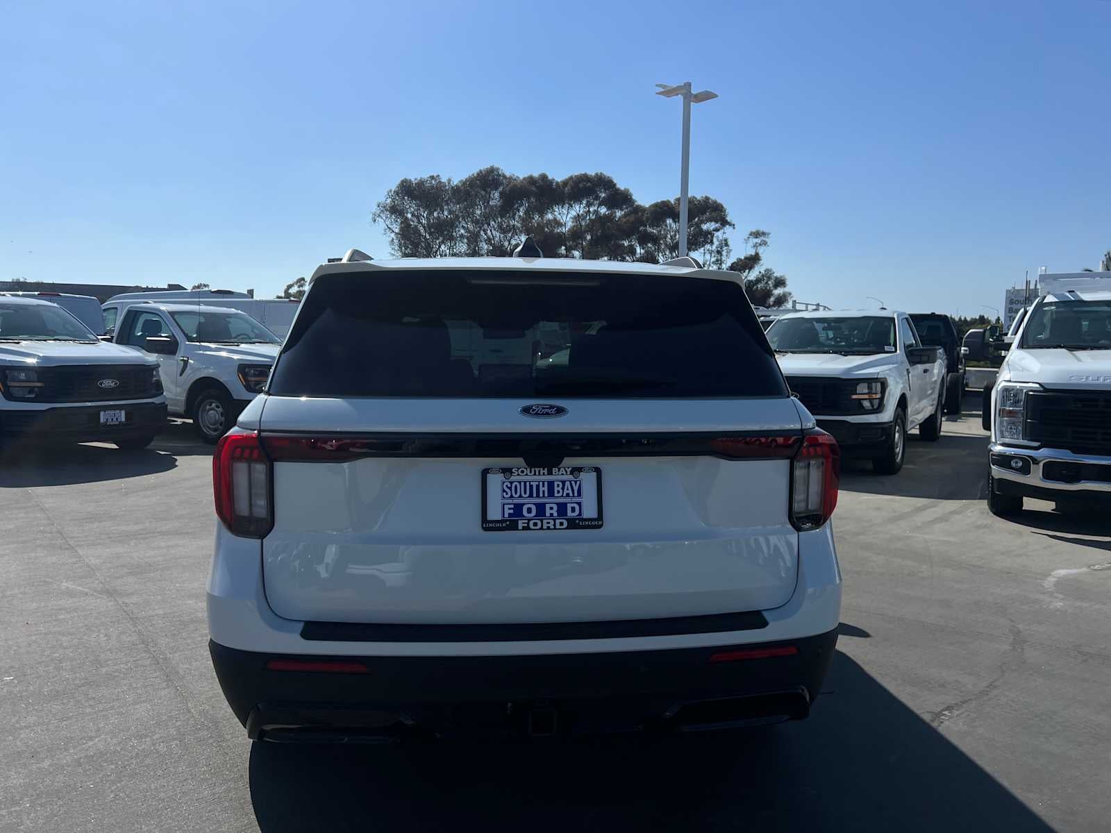 2026 Ford Explorer ST-Line