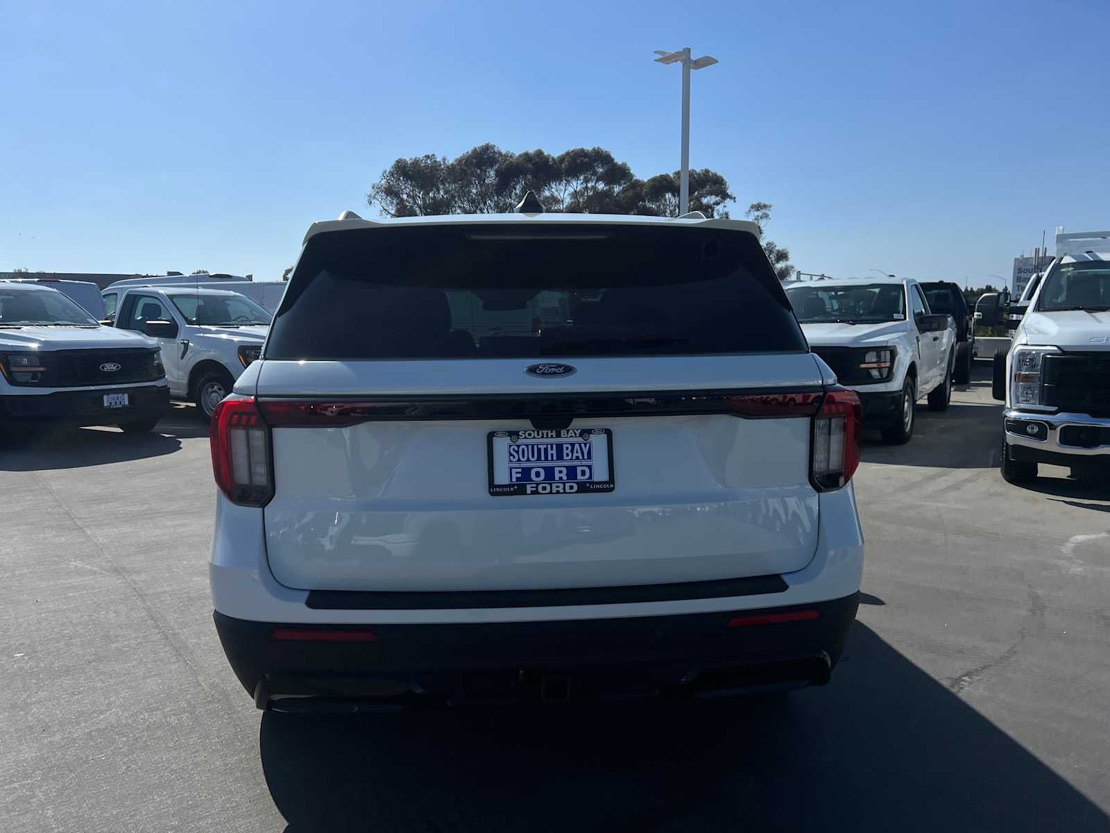2026 Ford Explorer ST-Line