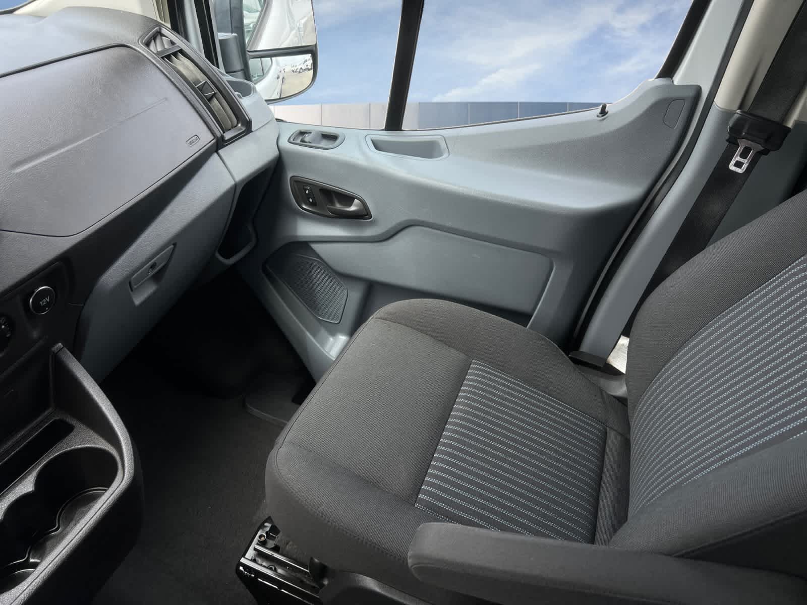 2018 Ford Transit Passenger Wagon XL
