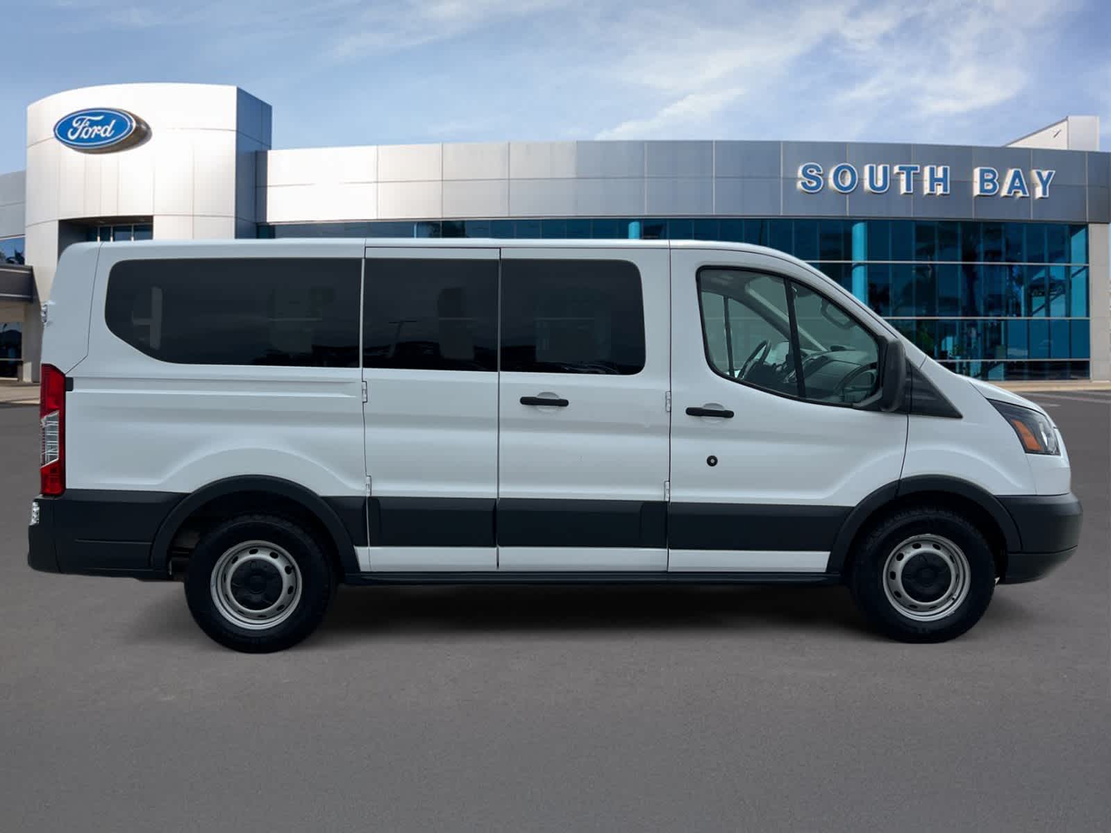 2018 Ford Transit Passenger Wagon XL