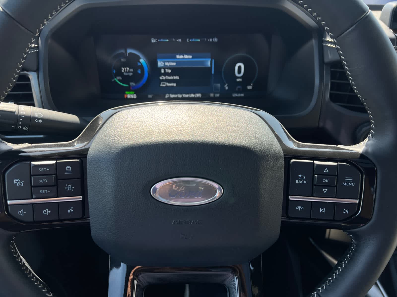 2023 Ford F-150 Lightning Platinum