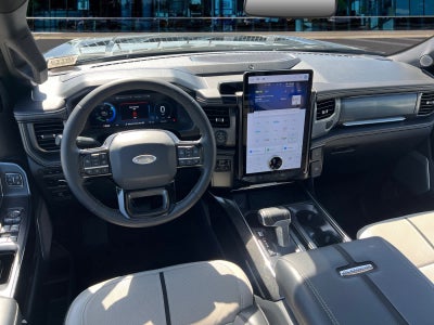 2023 Ford F-150 Lightning Platinum