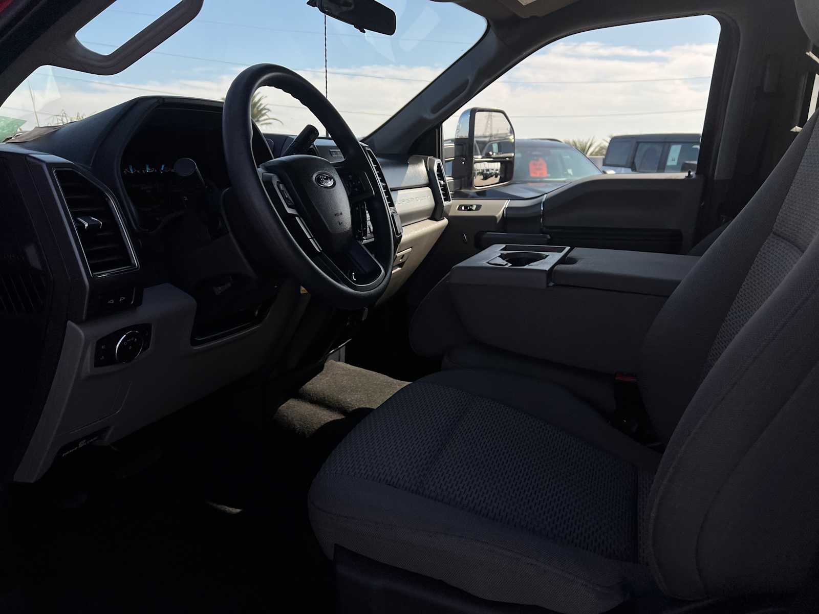 2022 Ford Super Duty F-250 SRW XLT