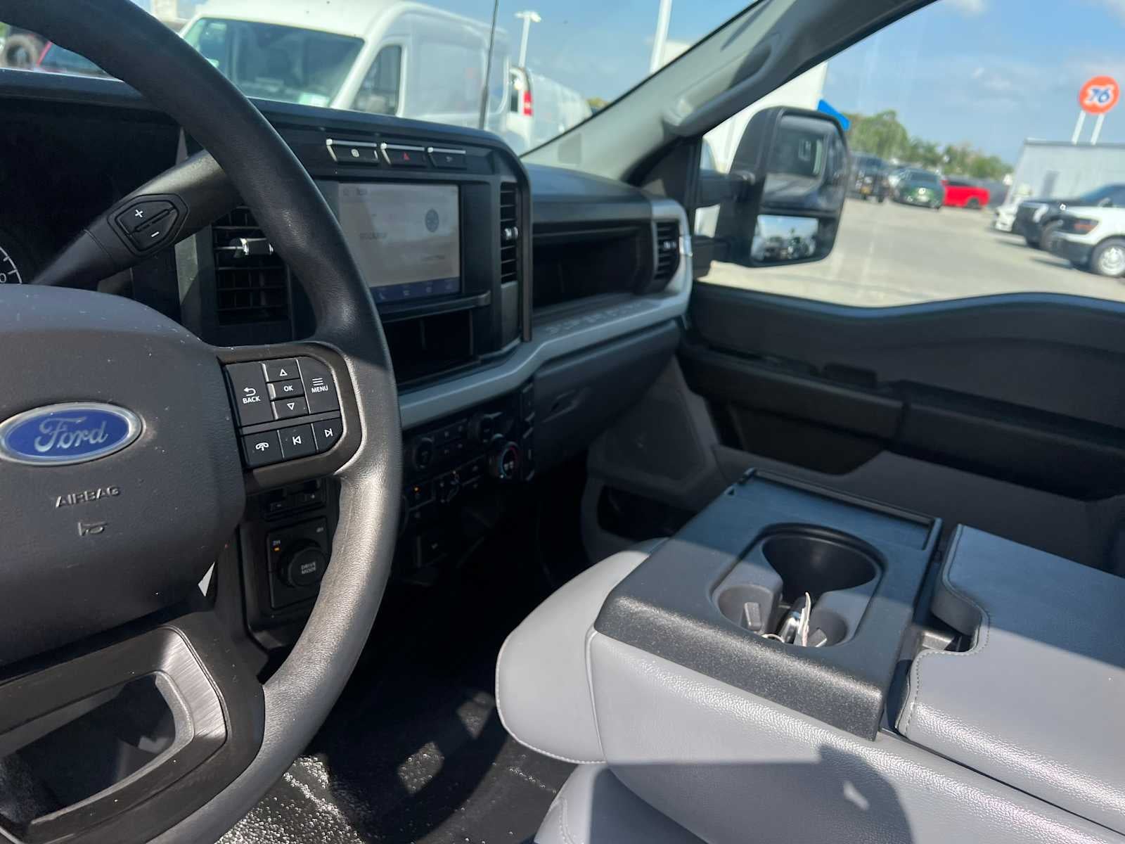 2023 Ford Super Duty F-250 SRW XL