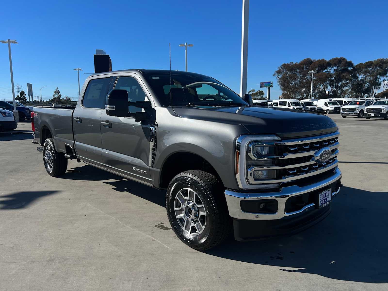 2026 Ford Super Duty F-350 SRW F-350® Lariat®
