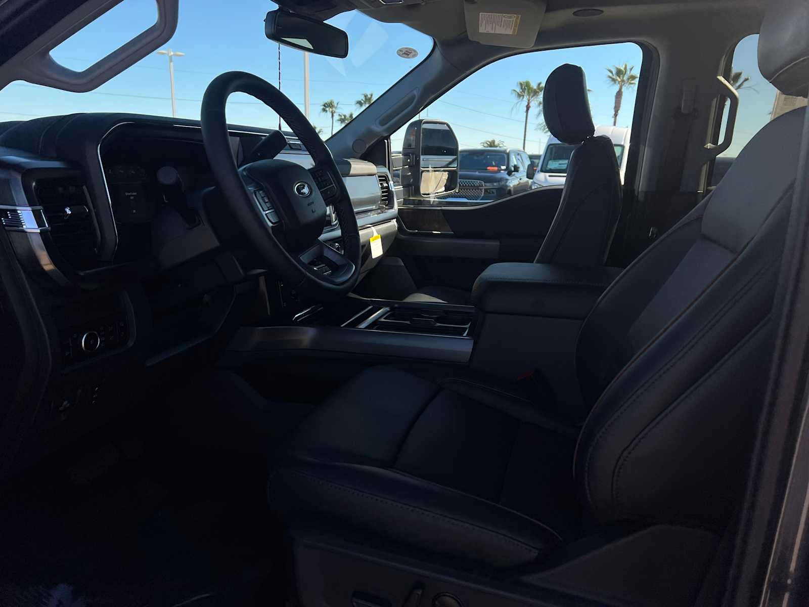 2026 Ford Super Duty F-350 SRW F-350® Lariat®