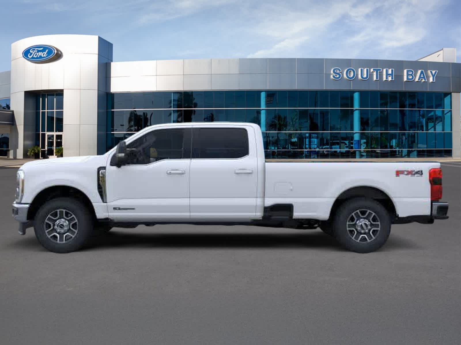 2026 Ford Super Duty F-350 SRW LARIAT