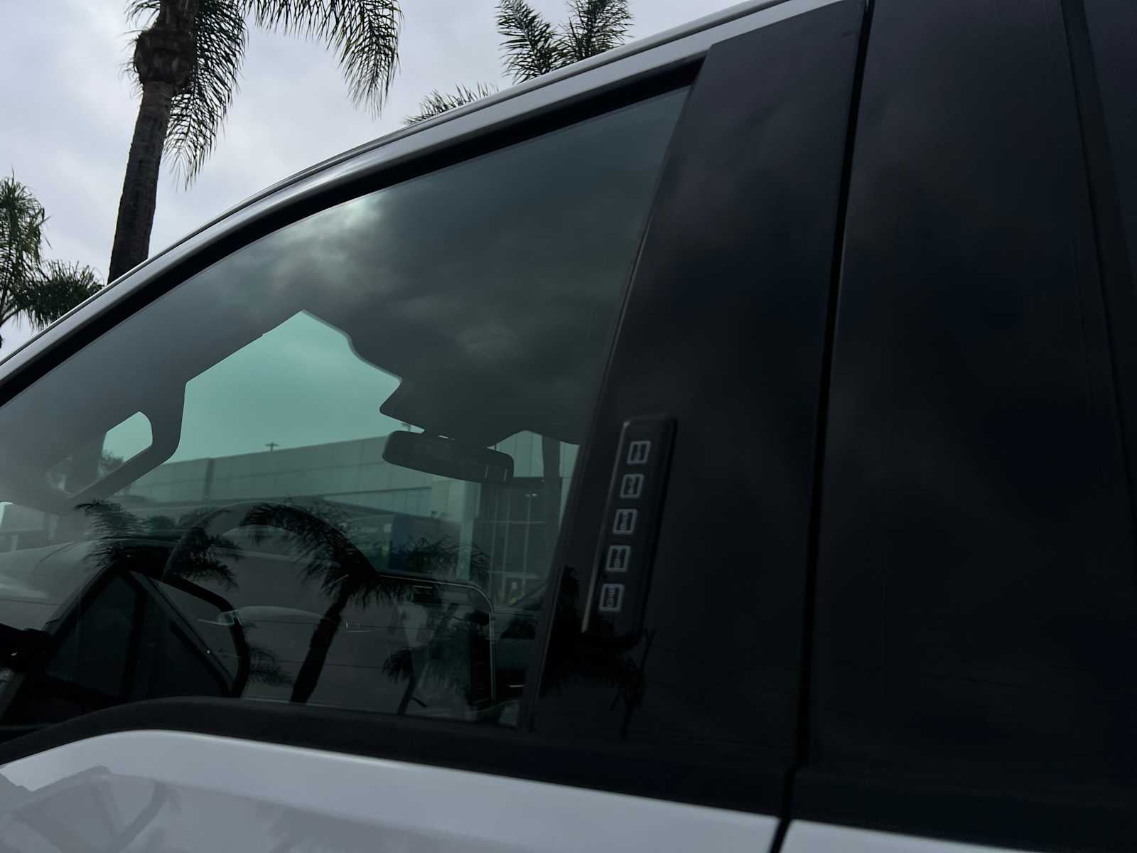 2026 Ford Super Duty F-350 SRW F-350® Platinum®