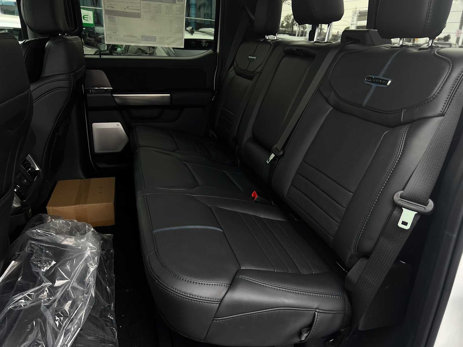 2026 Ford Super Duty F-350 SRW F-350® Platinum®