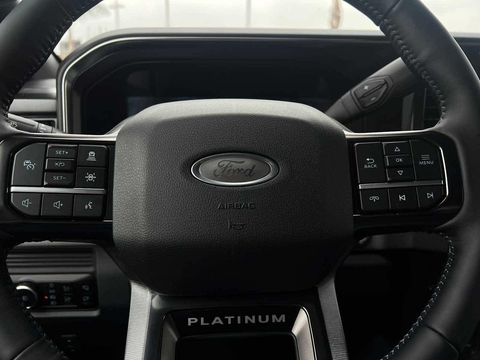 2026 Ford Super Duty F-350 SRW F-350® Platinum®