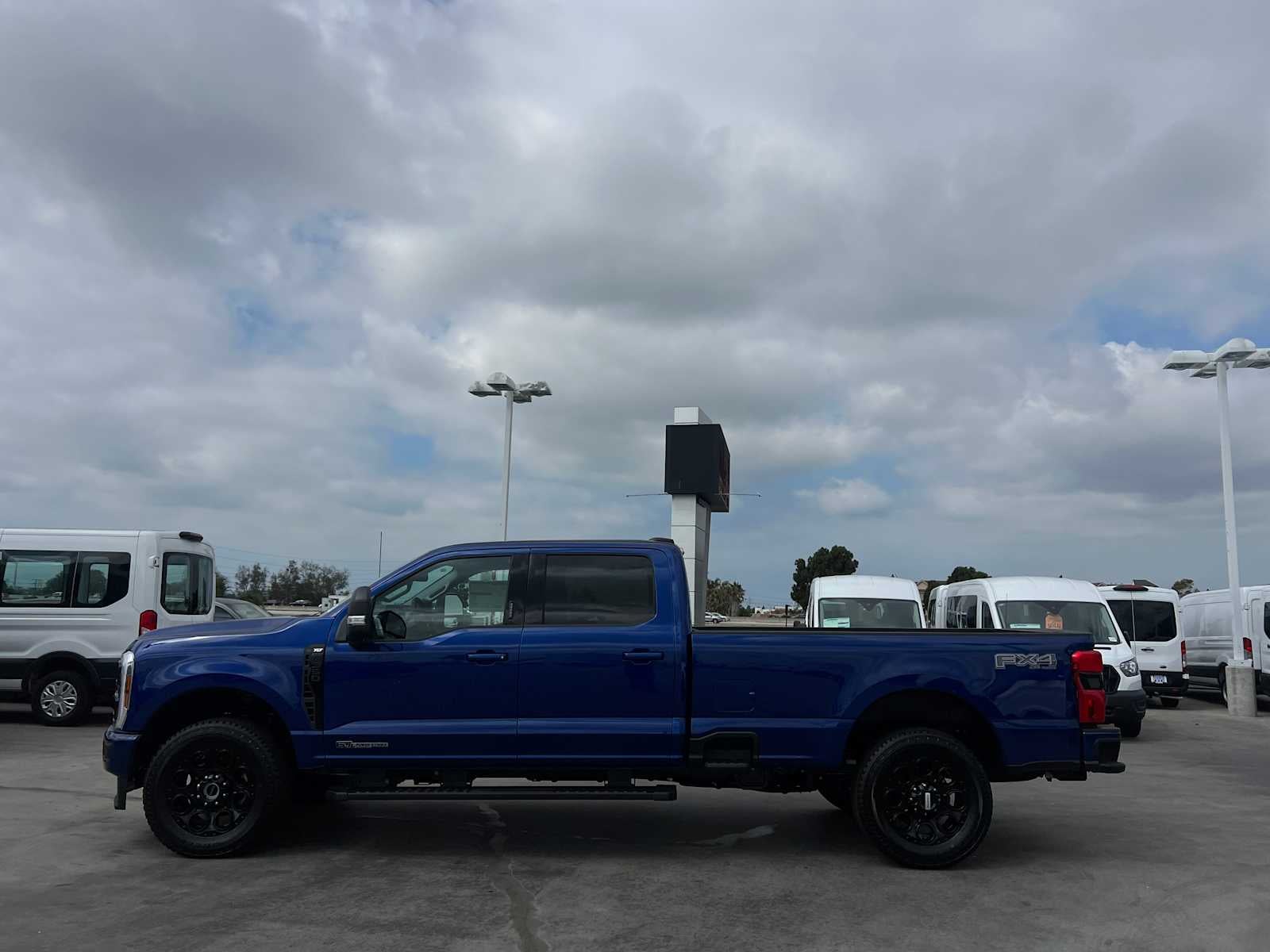 2026 Ford Super Duty F-350 SRW XLT