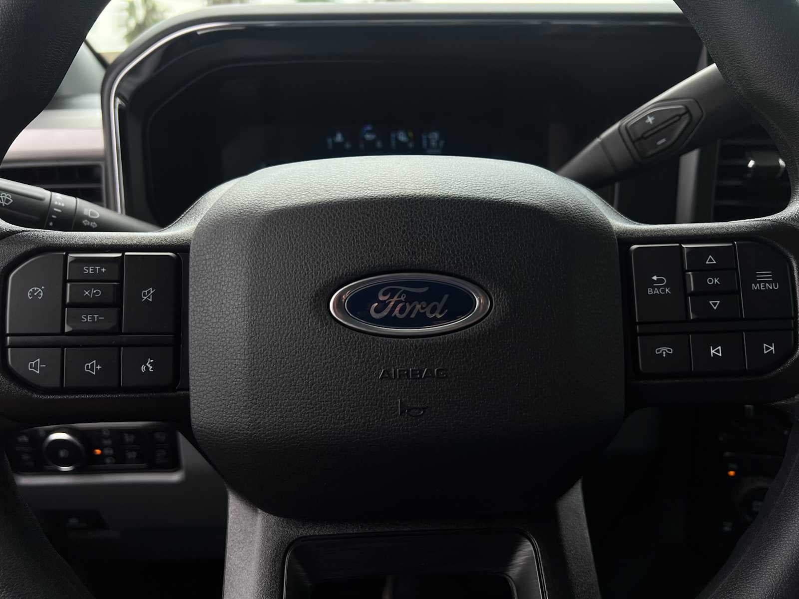 2026 Ford Super Duty F-350 SRW XLT