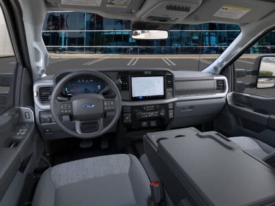 2026 Ford Super Duty F-350 SRW XLT