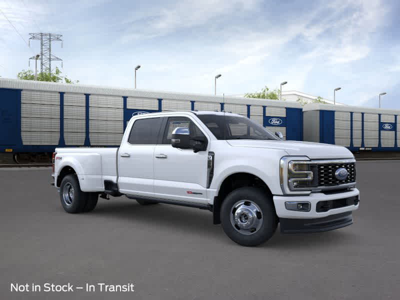 2026 Ford Super Duty F-350 DRW F-350® Platinum®