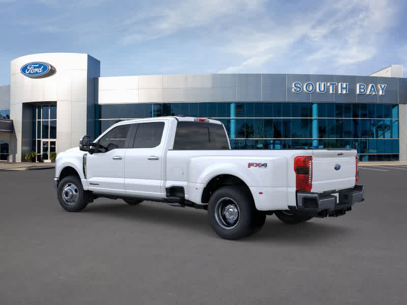 2026 Ford Super Duty F-350 DRW LARIAT