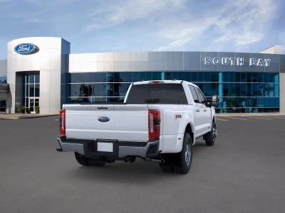 2026 Ford Super Duty F-350 DRW LARIAT
