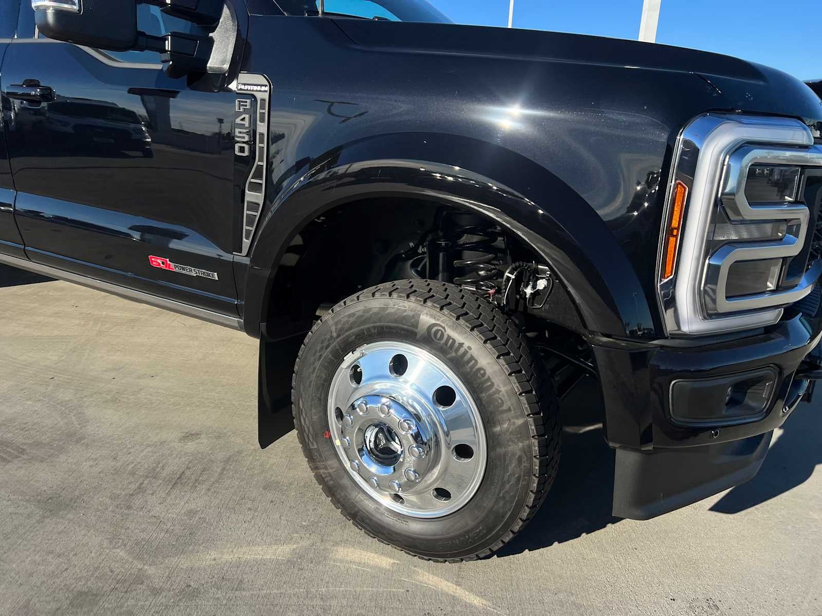 2026 Ford Super Duty F-450 DRW Platinum