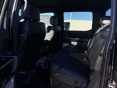 2026 Ford Super Duty F-450 DRW Platinum