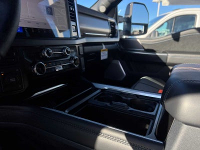 2026 Ford Super Duty F-450 DRW Platinum