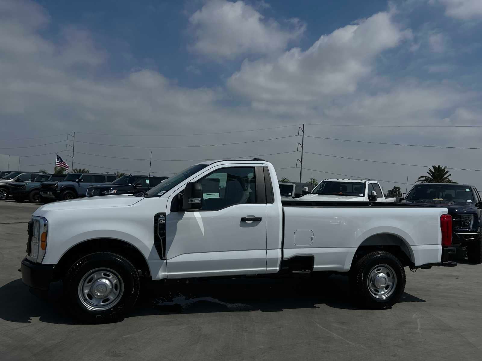 2023 Ford Super Duty F-250 SRW XL