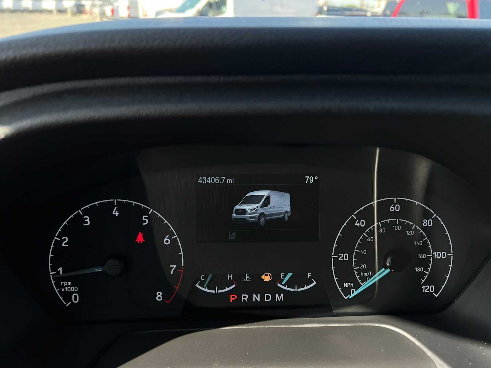 2024 Ford Transit 148 WB Medium Roof Cargo