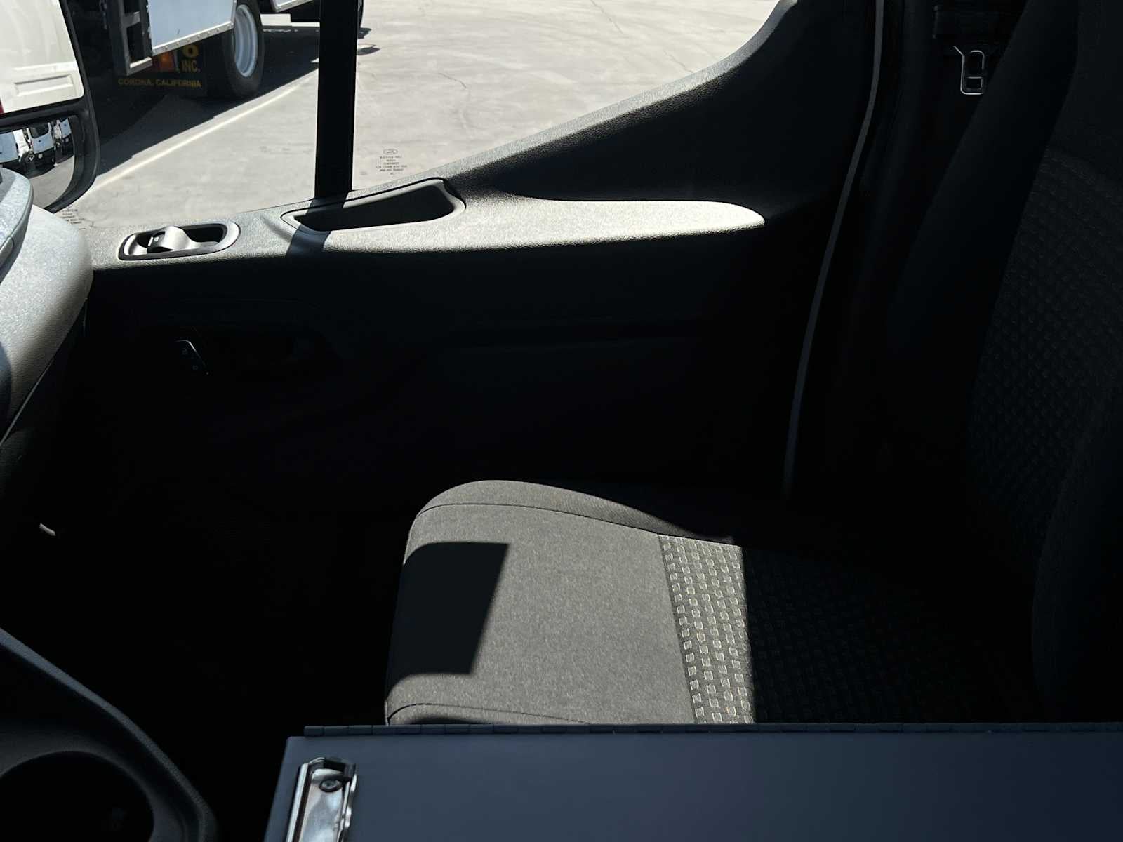 2024 Ford Transit Cargo Van 148 WB Medium Roof Cargo