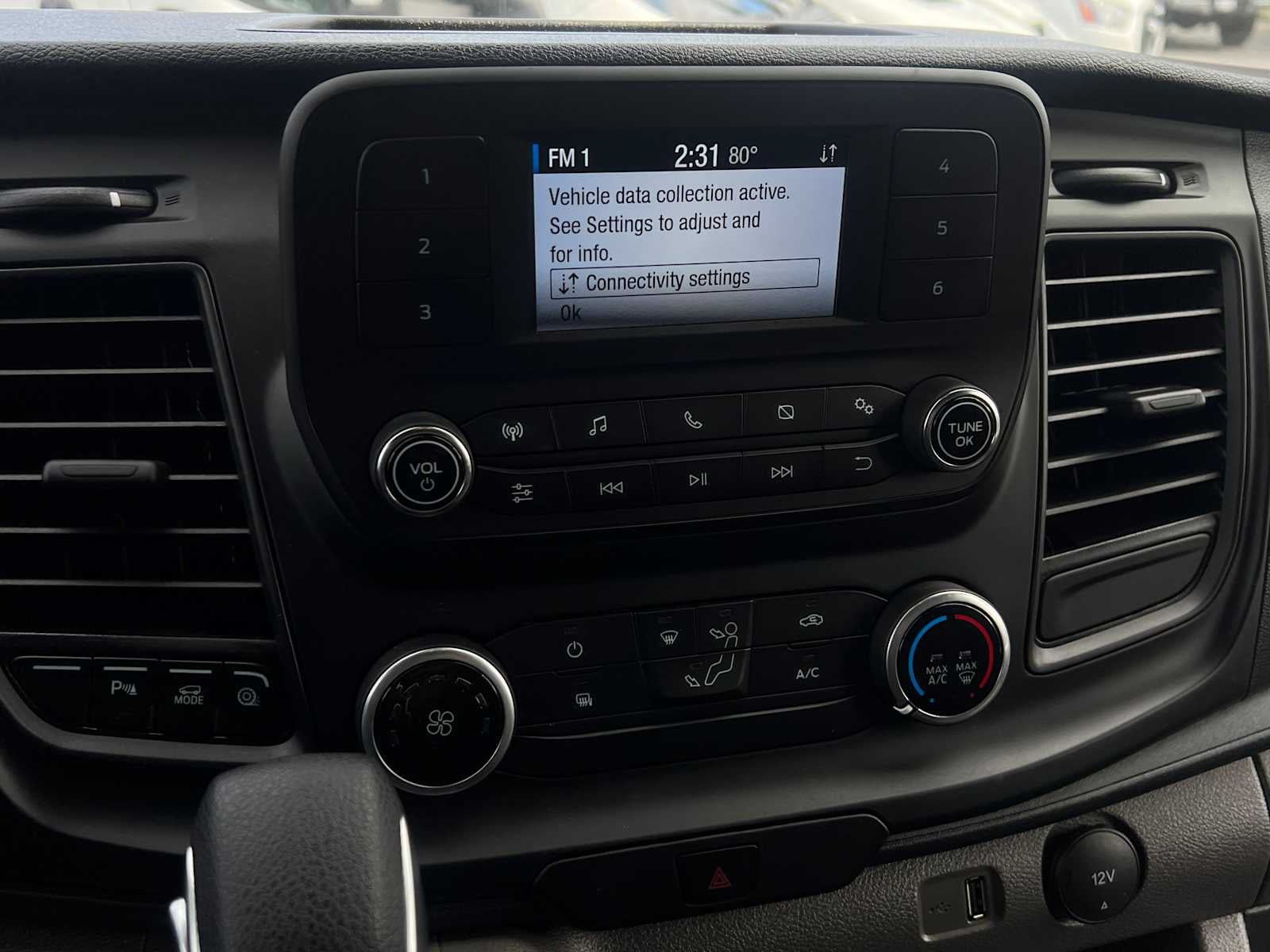 2023 Ford Transit Cargo Van 148 WB High Roof Cargo