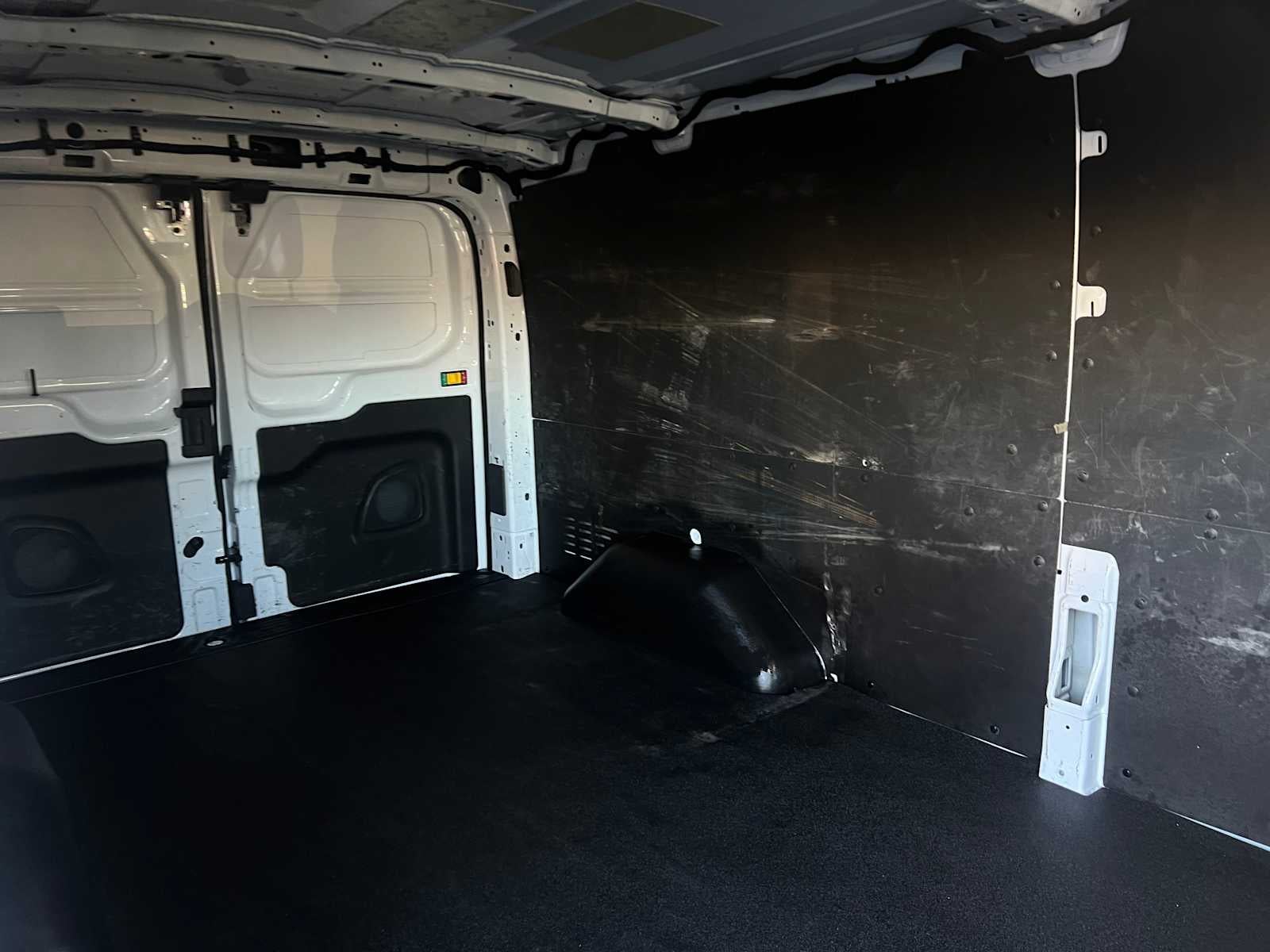 2021 Ford Transit T-250 130" Low Rf 9070 GVWR RWD