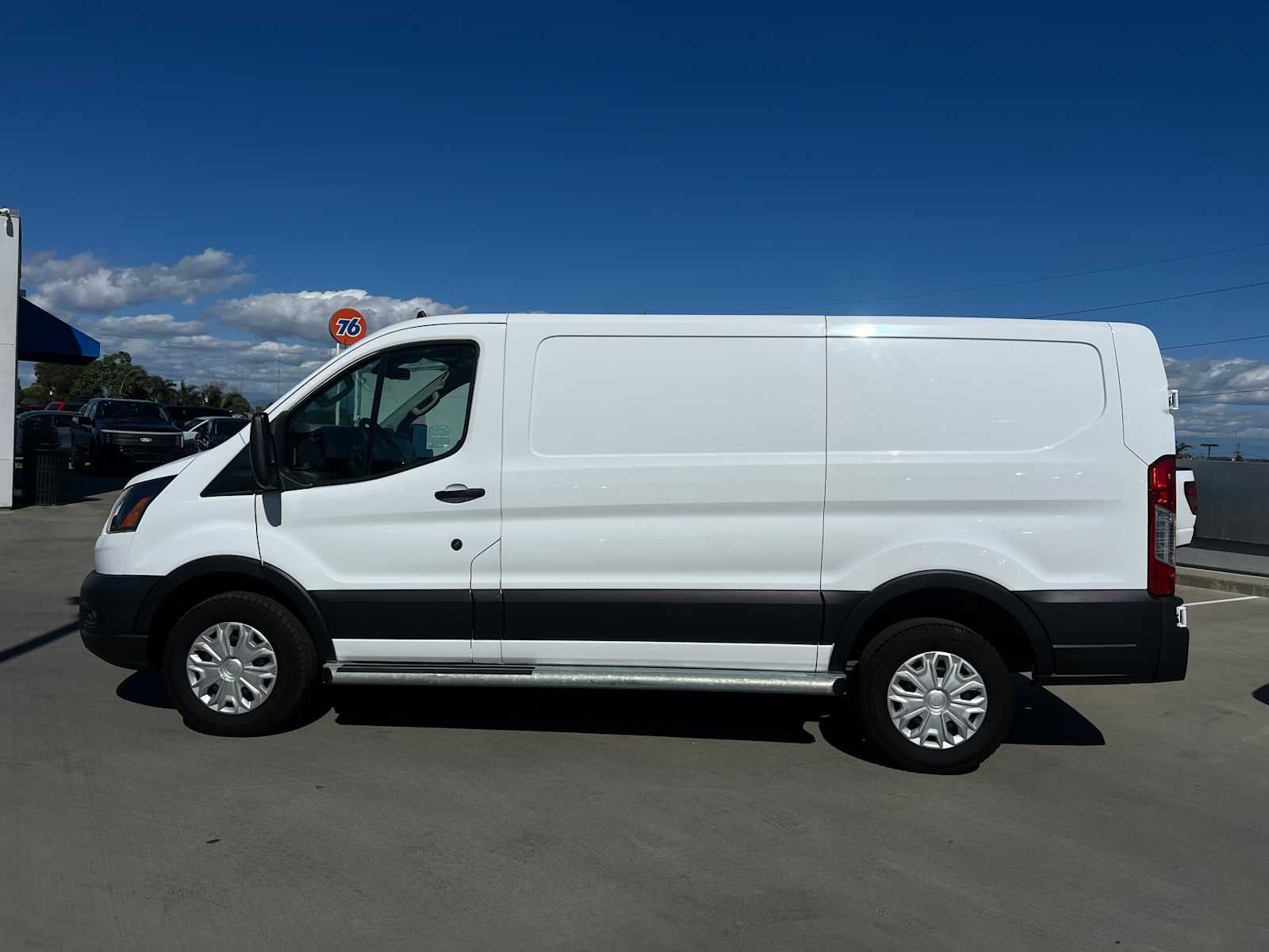 2024 Ford Transit T-250 130" Low Rf 9070 GVWR RWD