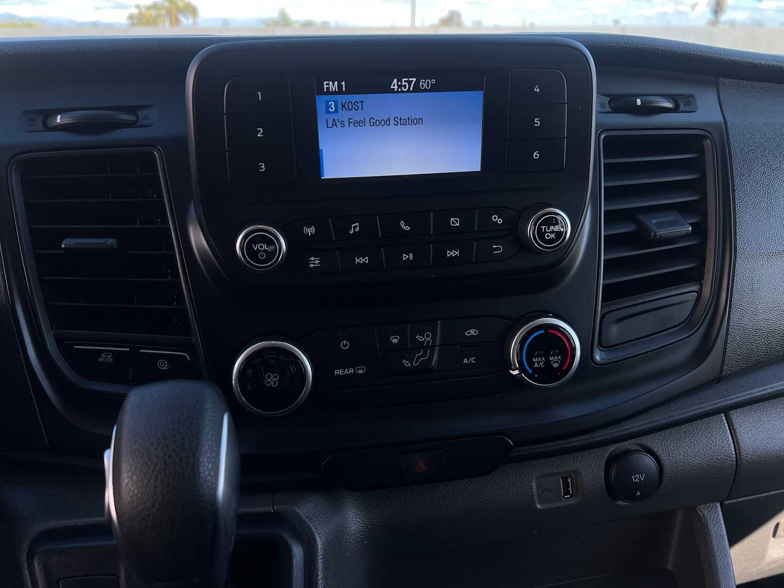 2024 Ford Transit T-250 130" Low Rf 9070 GVWR RWD