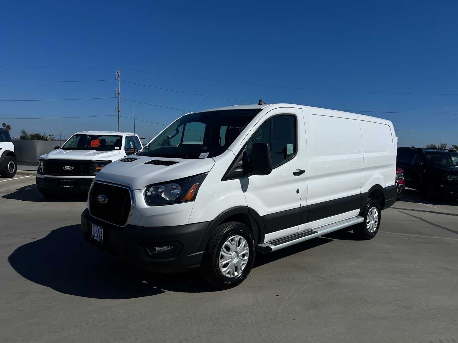 2024 Ford Transit T-250 130" Low Rf 9070 GVWR RWD