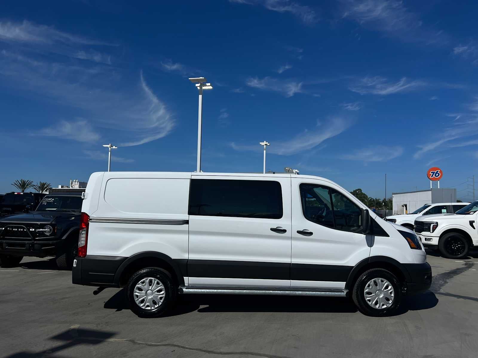 2024 Ford Transit T-250 130" Low Rf 9070 GVWR RWD