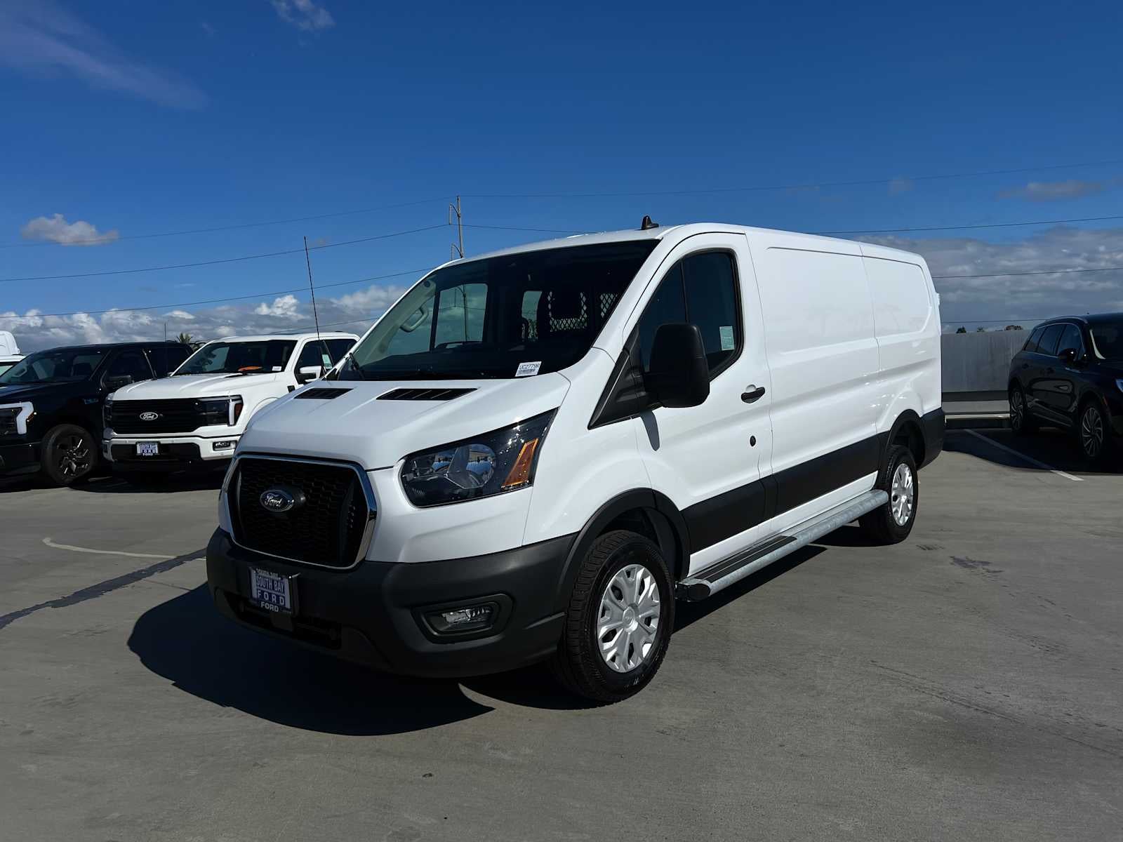 2024 Ford Transit T-250 130" Low Rf 9070 GVWR RWD