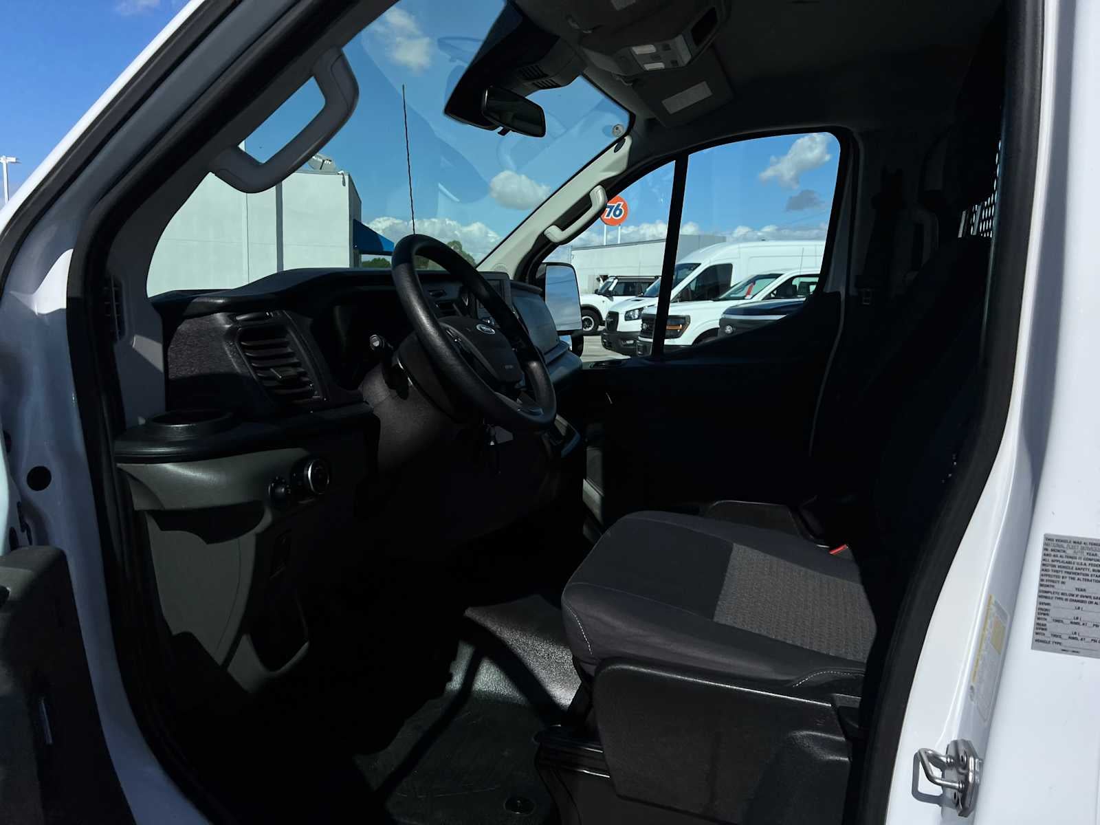 2024 Ford Transit T-250 130" Low Rf 9070 GVWR RWD